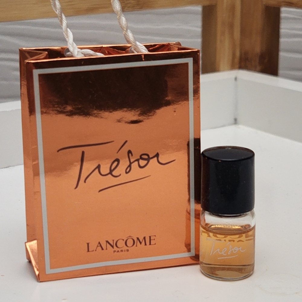 Vintage Trésor by Lancôme Mini Eau de Parfum 0.25 oz / 7.5 ml Splash – Partially